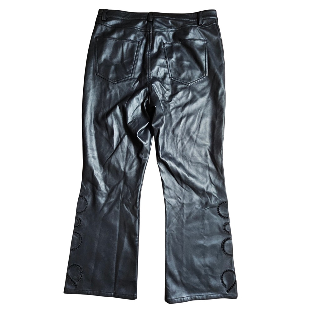 Johnny Was The Cropped Baby Boot Vegan Leather Pants 32x26 Glam Chic JWD1141